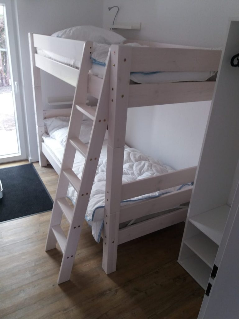 Schlafzimmer 2